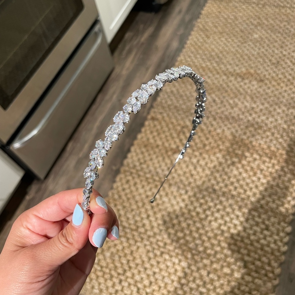 Diamond headband